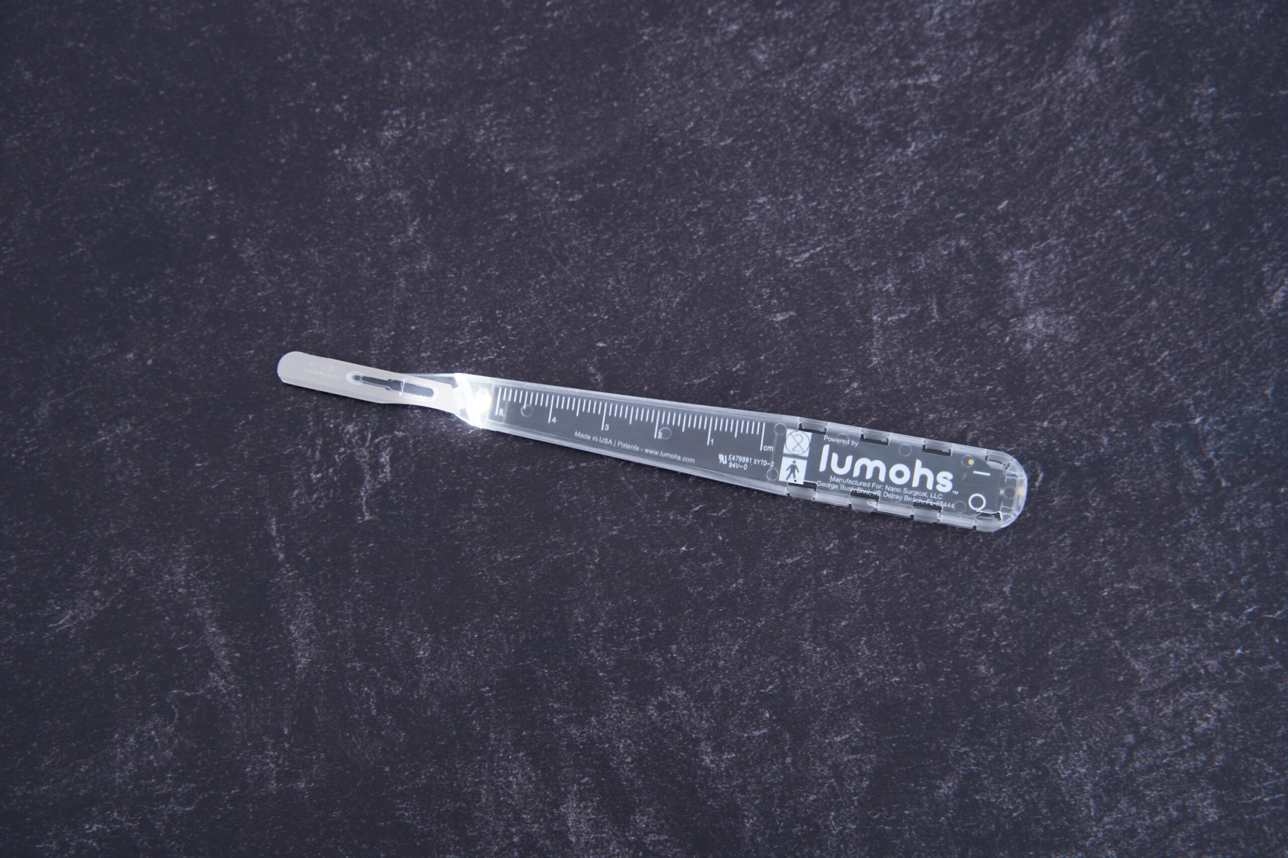 Single-use Lumohs Dermaplane pre-loaded with butter blade. 